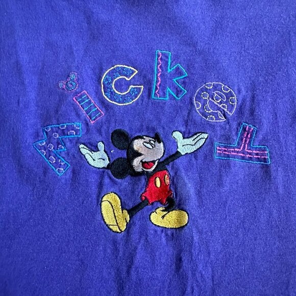 Disney Mickey Unlimited womens vintage embroidered  short sleeve t-shirt -XL - Picture 2 of 8